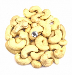 Cashew fruit unroasted natural world